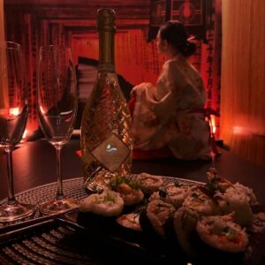 JAPOŃSKI RYTUAŁ DLA DWOJGA. Sauna Japońska+ sushi